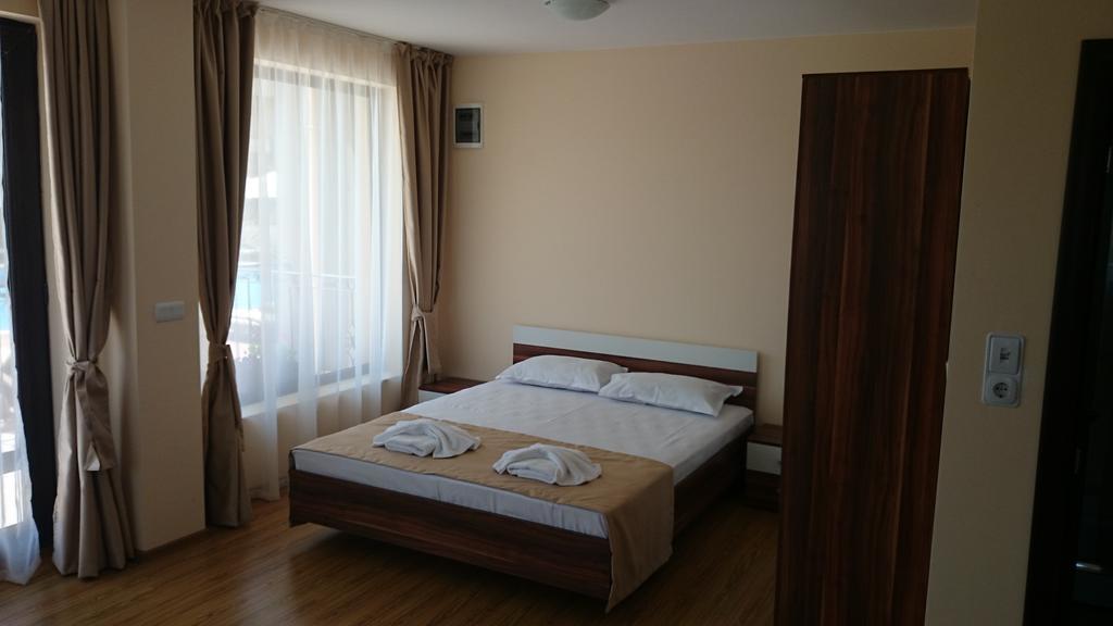 Aria Complex Apart otel Sveti Vlas Oda fotoğraf