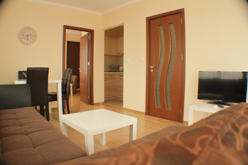 Aria Complex Apart otel Sveti Vlas Oda fotoğraf